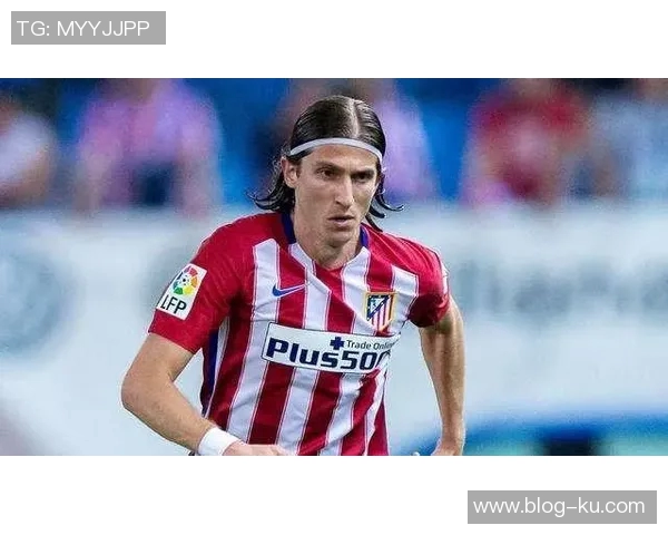 弗拉门戈球员齐声呼吁续约主帅费利佩路易斯续写夺冠传奇