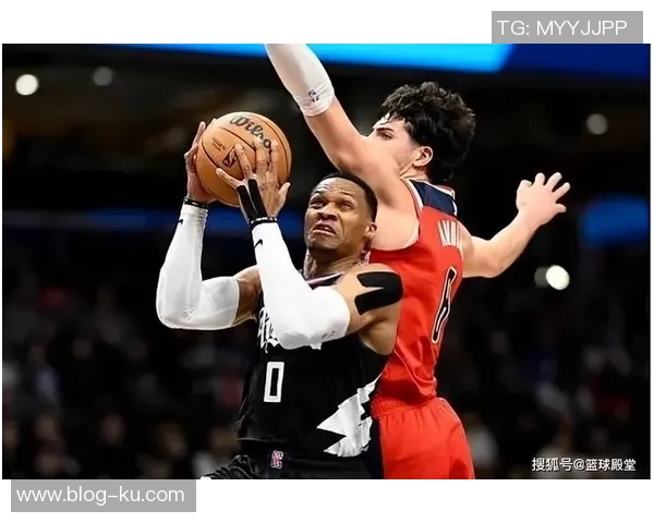 南海岸数学家维金斯高效表现助力球队防守贡献显著