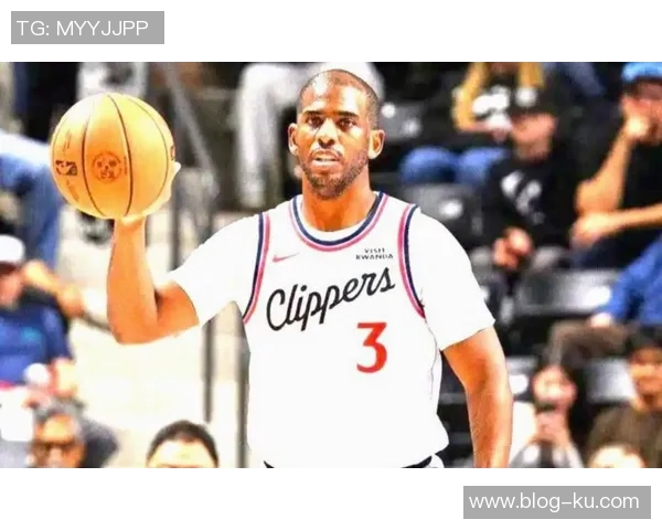 快船首发表现不佳替补发力保罗引领正负值逆转显实力